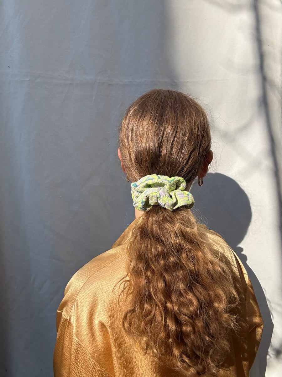 Scrunchie - Grüne Blumen