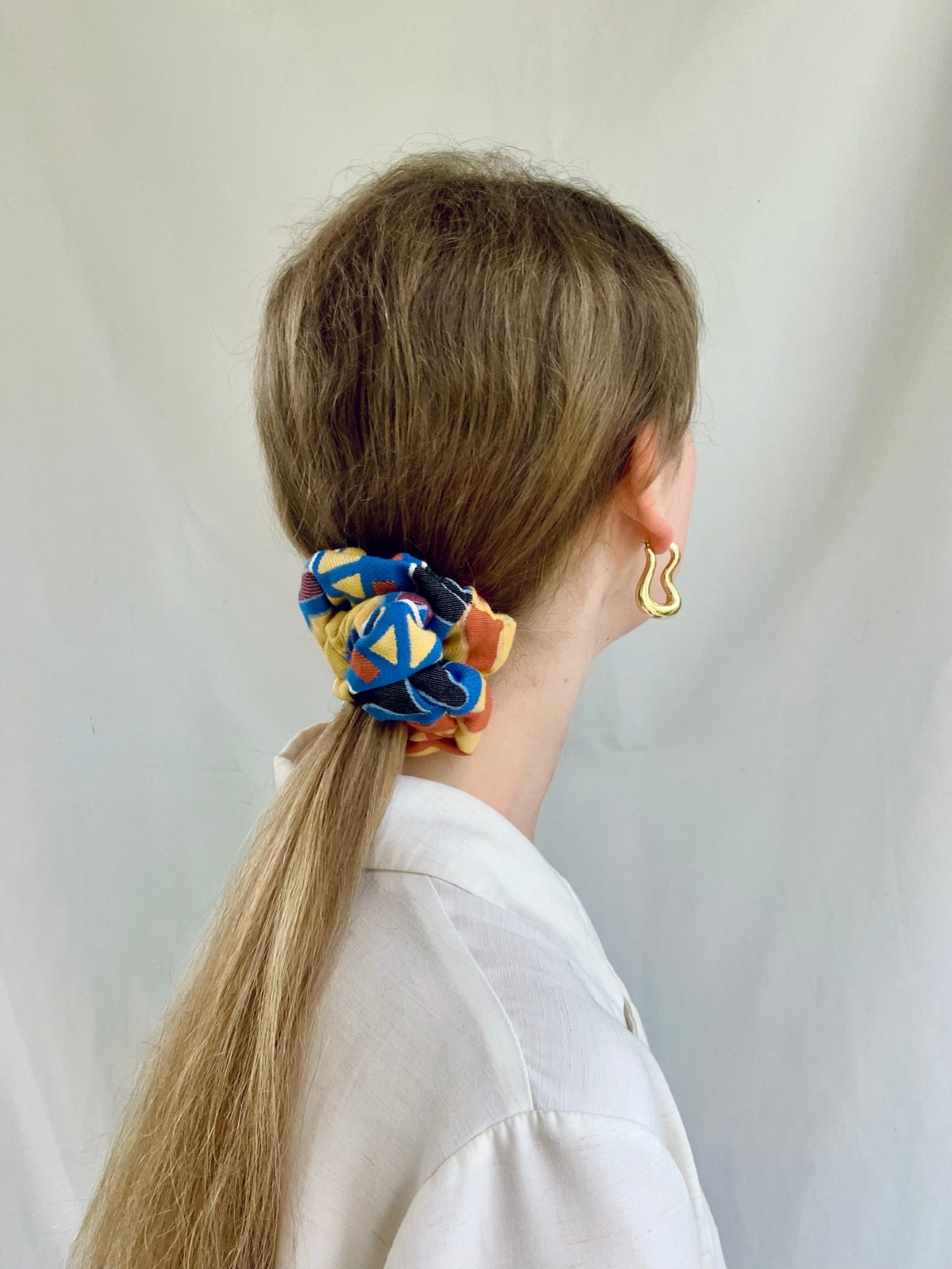 Scrunchie - Blue/Yellow Jaqucard