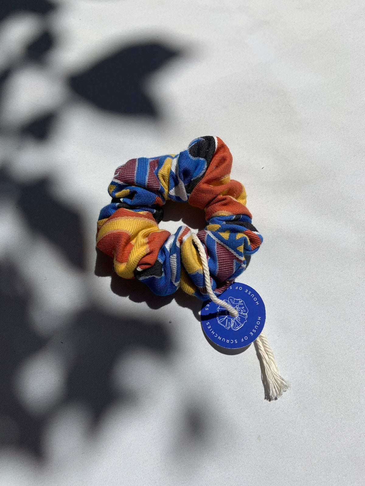 Scrunchie - Blue/Yellow Jaqucard