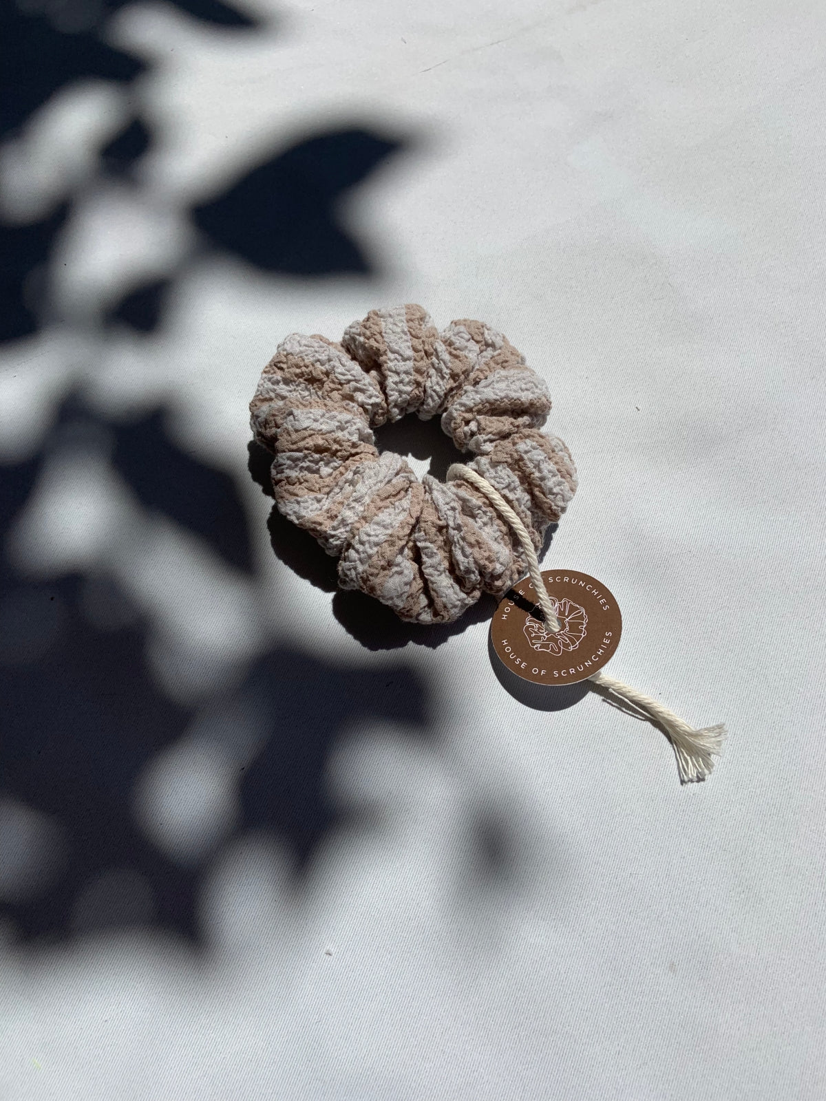 Scrunchie - White/Light Brown Striped