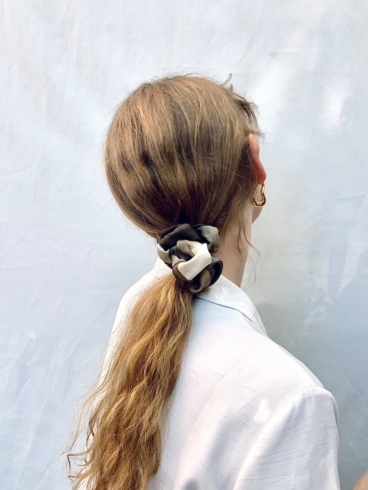 Scrunchie - Brown Watercolor