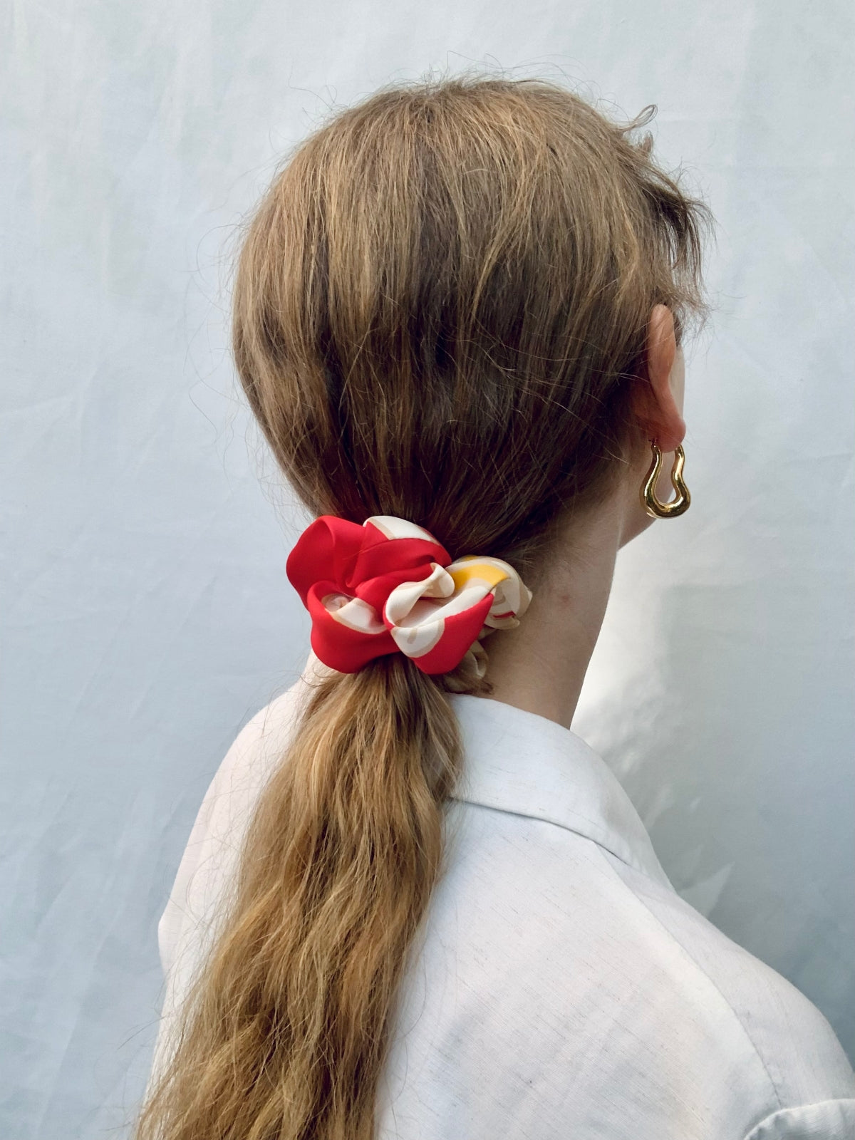Scrunchie - Red/Pink Flower