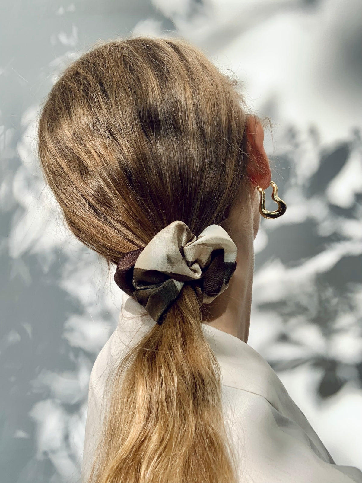 Scrunchie - Brown Watercolor