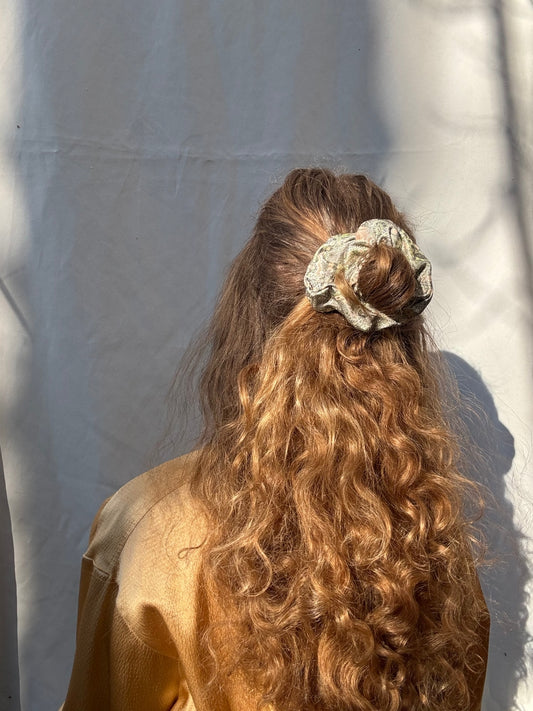 Scrunchie - Grünes Paisley mit Glitzer