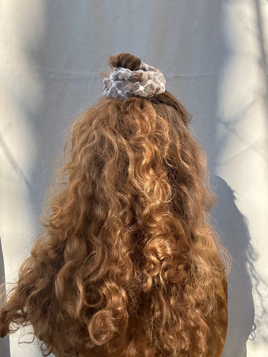 Scrunchie - Spitze Beige-Weiß Kariert