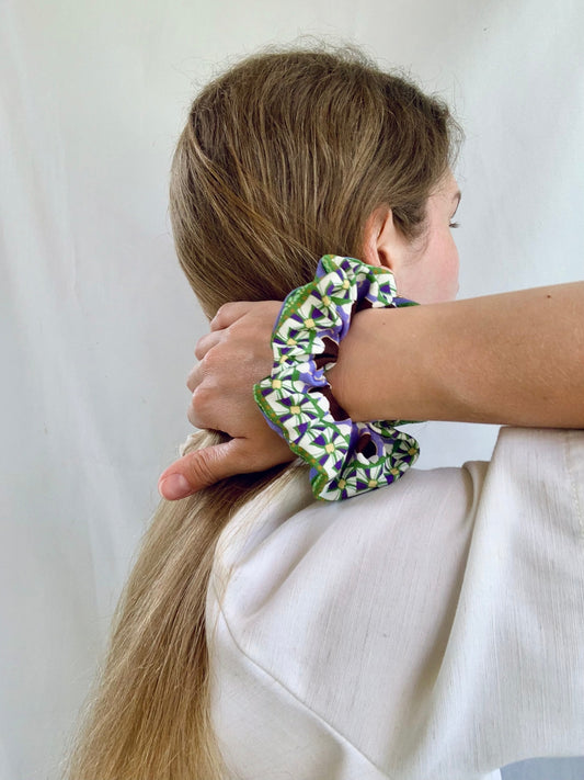 Scrunchie - Green Retro Pattern