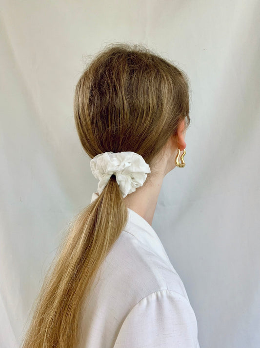Scrunchie - White Cotton Lace