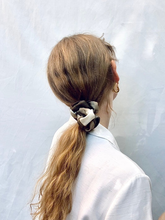 Scrunchie - Brown Watercolor