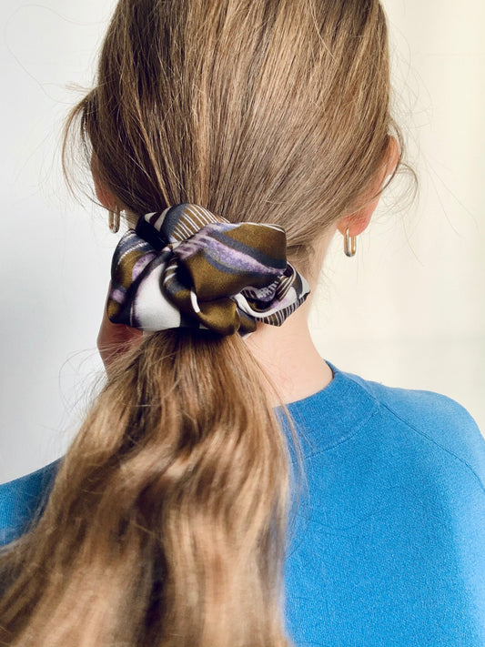 Scrunchie - Olive Pattern Abstract